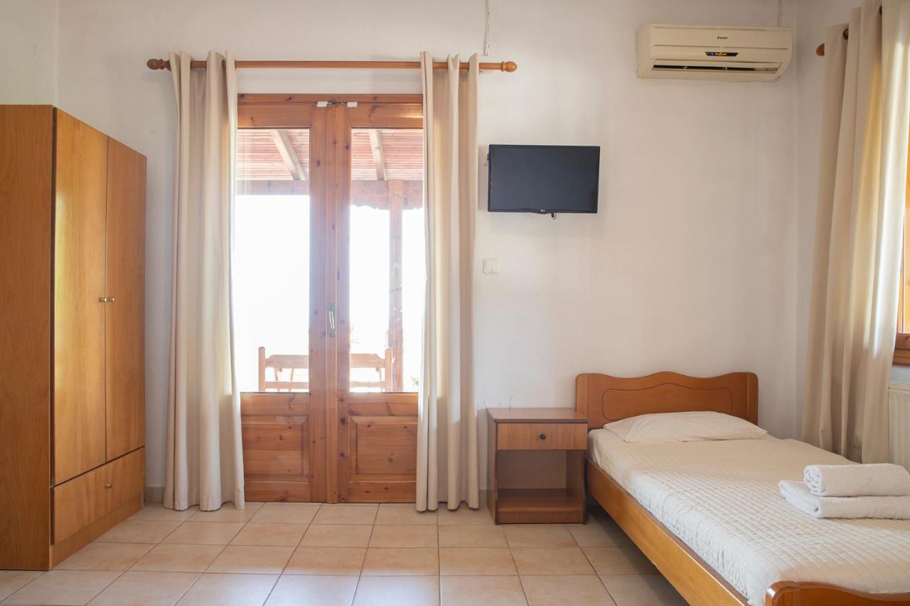 Gravanis Studios Platamonas Buitenkant foto