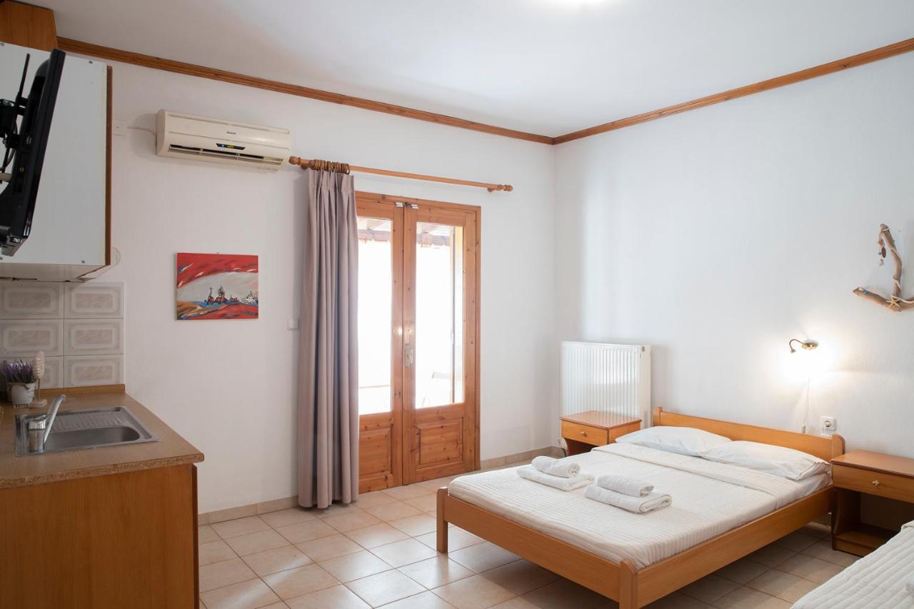 Gravanis Studios Platamonas Buitenkant foto