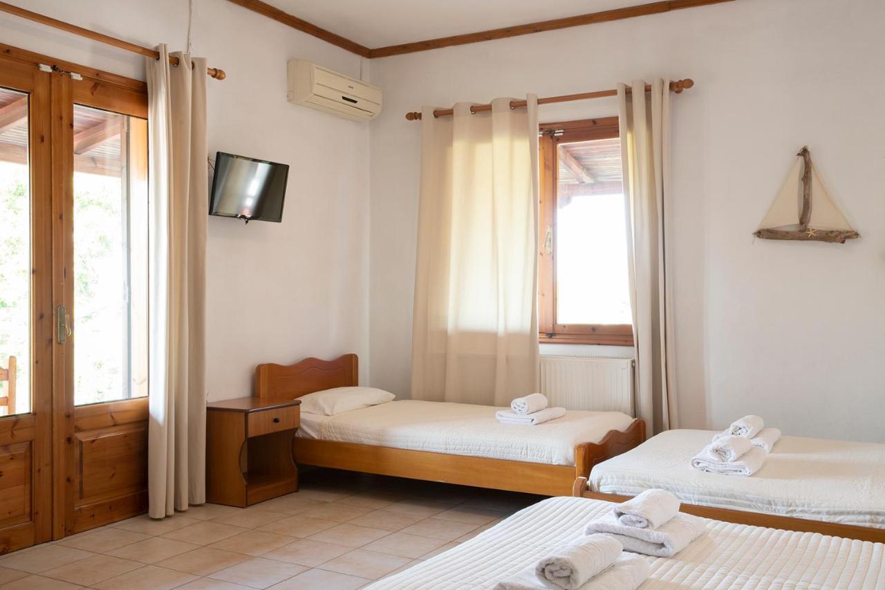 Gravanis Studios Platamonas Buitenkant foto
