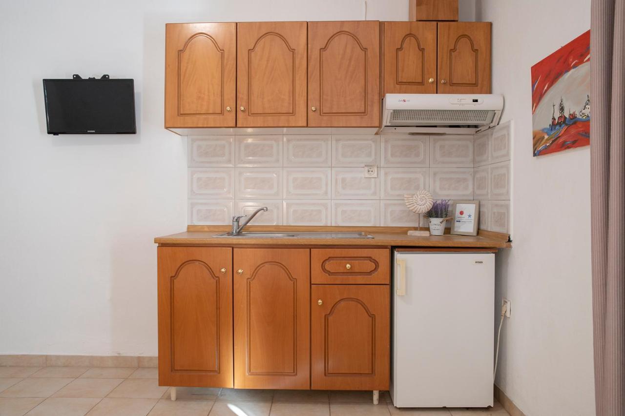 Gravanis Studios Platamonas Buitenkant foto
